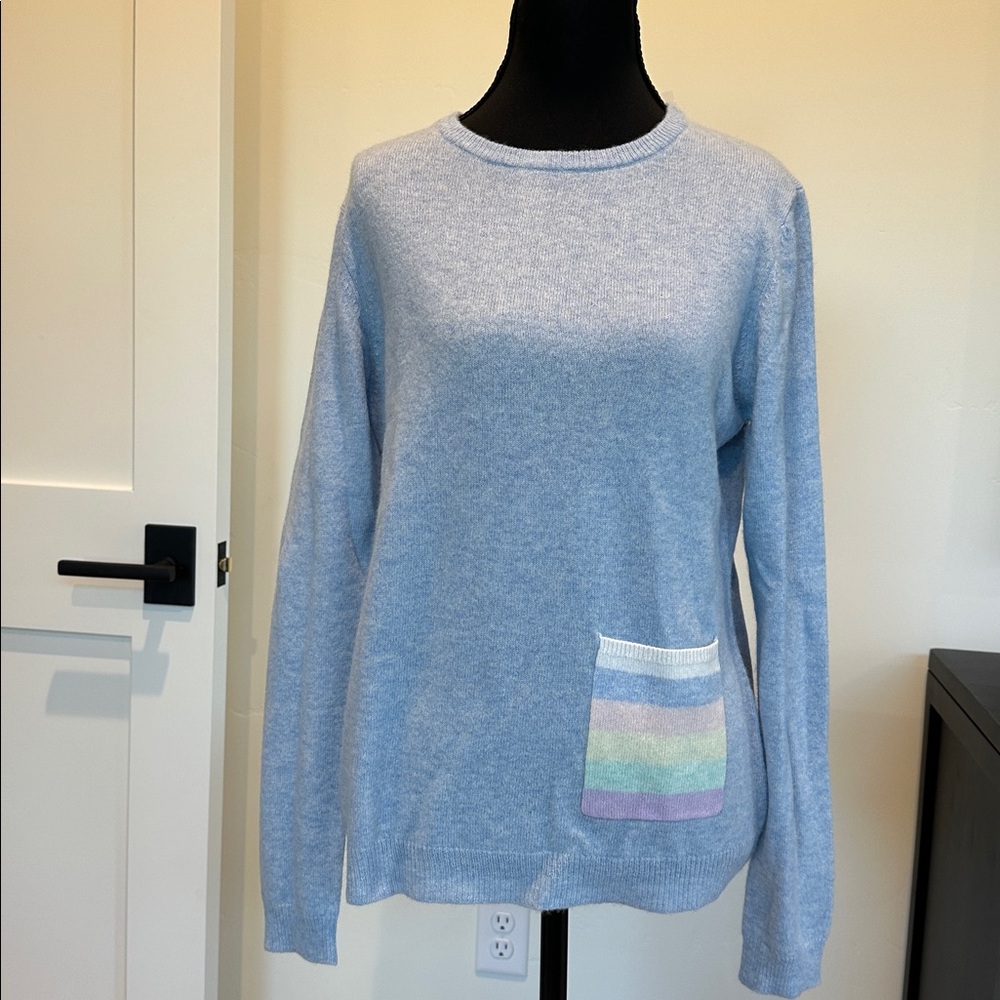 Munro Cashmere Light Blue Buttoned Sweater